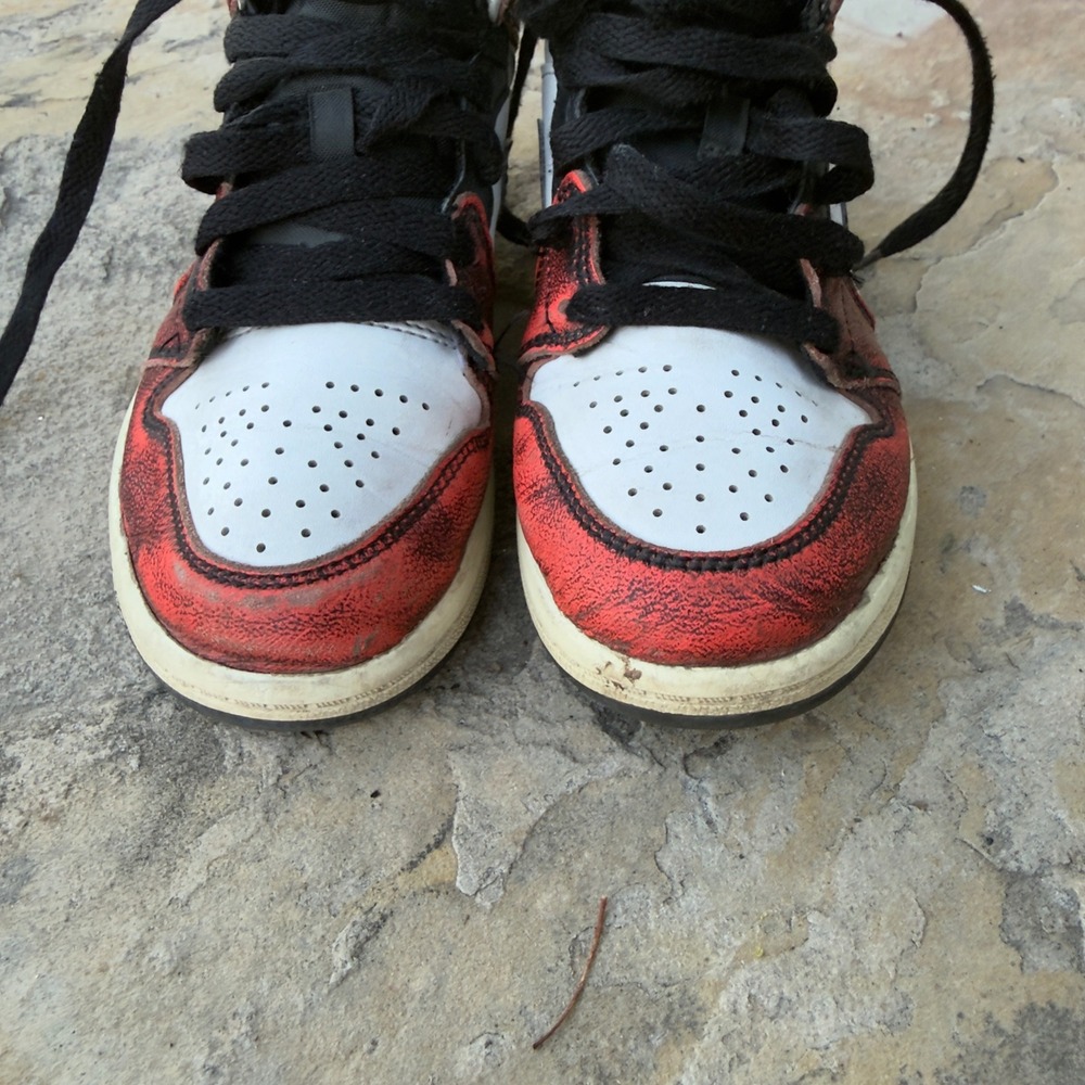 Nike Air Jordan Retro 1 Mid SE GS Toddler Shoes Size 13C Black Infrared - Picture 7 of 10